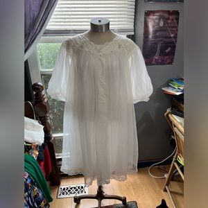 Vintage 2pc nightgown set!